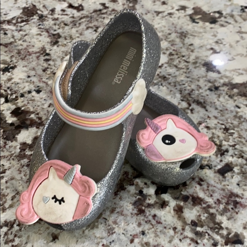 Mini Melissa size 9 toddler